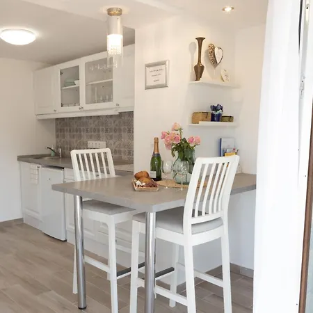 Kardos Holiday home *